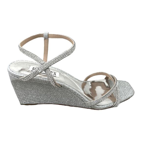 Badgley Mischka Silver Raegan Embellished Wedge Sandals NWOT - Picture 4 of 9